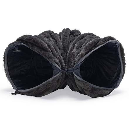 Designed by Lotte Kattentunnel Reza Antraciet